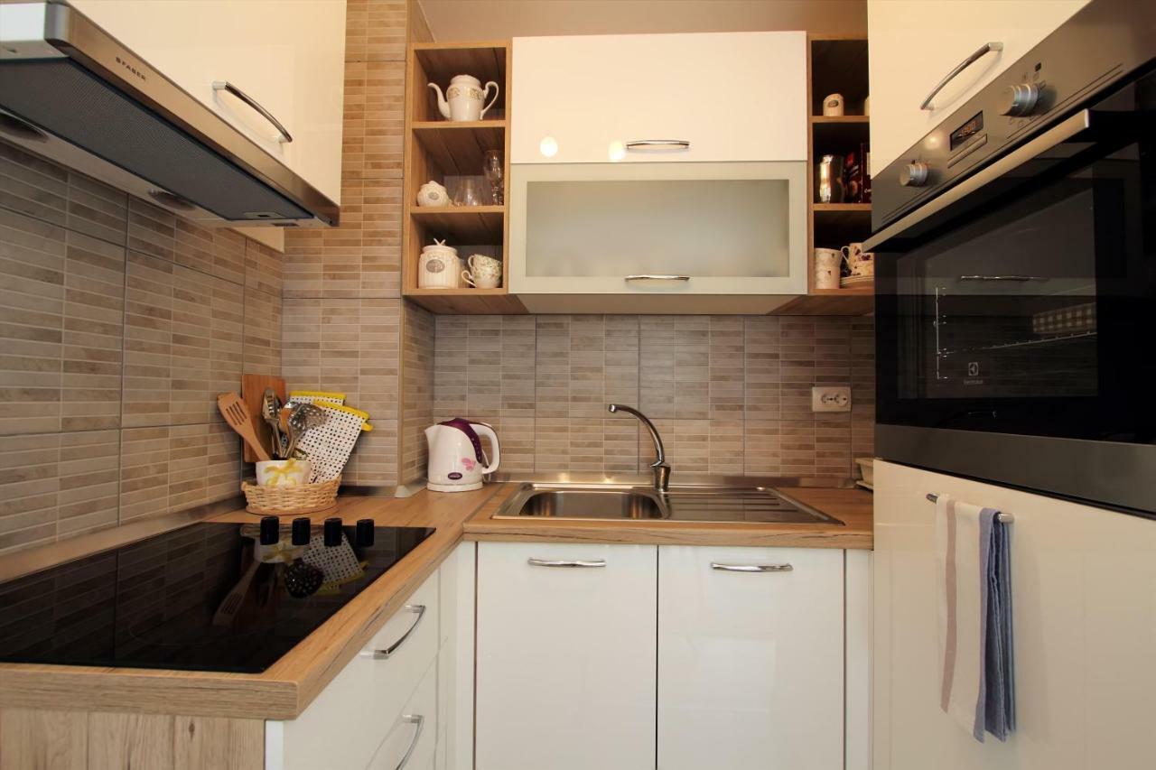 Apartman Ana Apartment Otočac Екстериор снимка